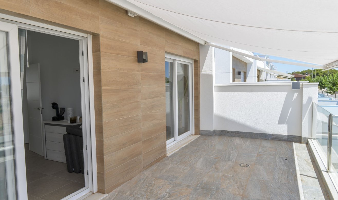 Obra nueva - Villa - Pilar de la Horadada