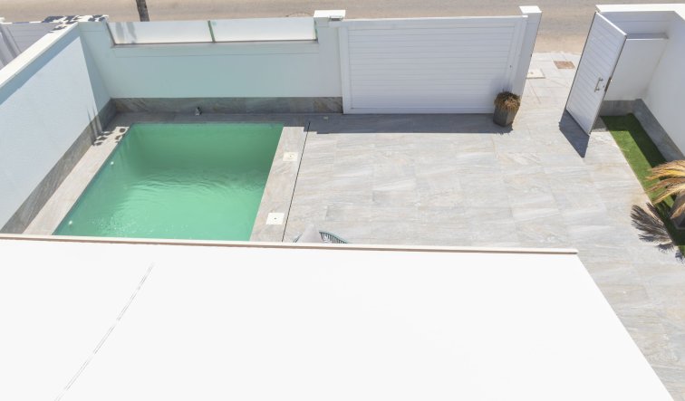 Obra nueva - Villa - Pilar de la Horadada