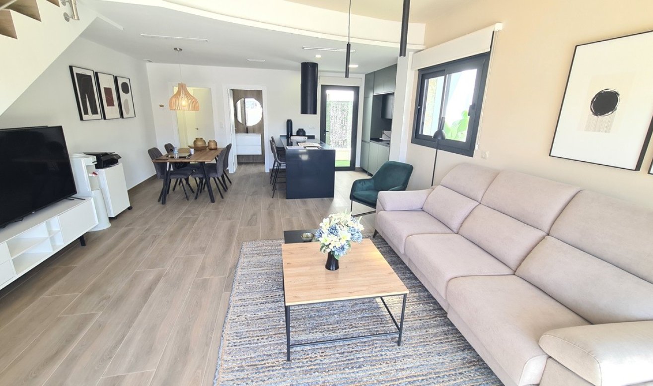 Reventa - Villa - Los Montesinos - Los Montesinos - Urb. La Herrada