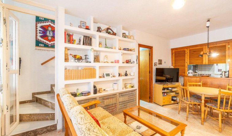 Resale - Terraced house - Torrevieja - Los Frutales