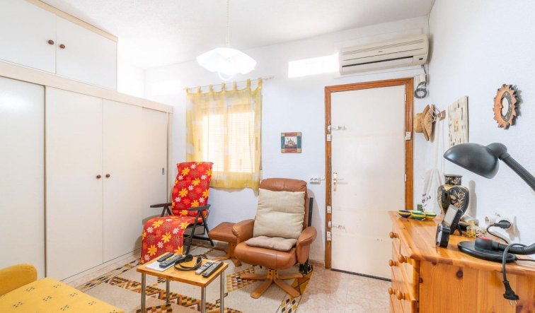 Resale - Terraced house - Torrevieja - Los Frutales