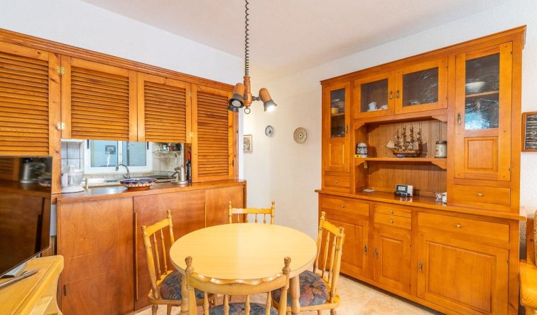 Resale - Terraced house - Torrevieja - Los Frutales