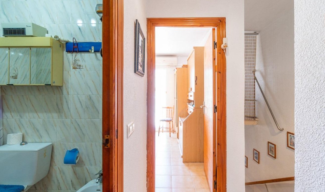 Resale - Terraced house - Torrevieja - Los Frutales