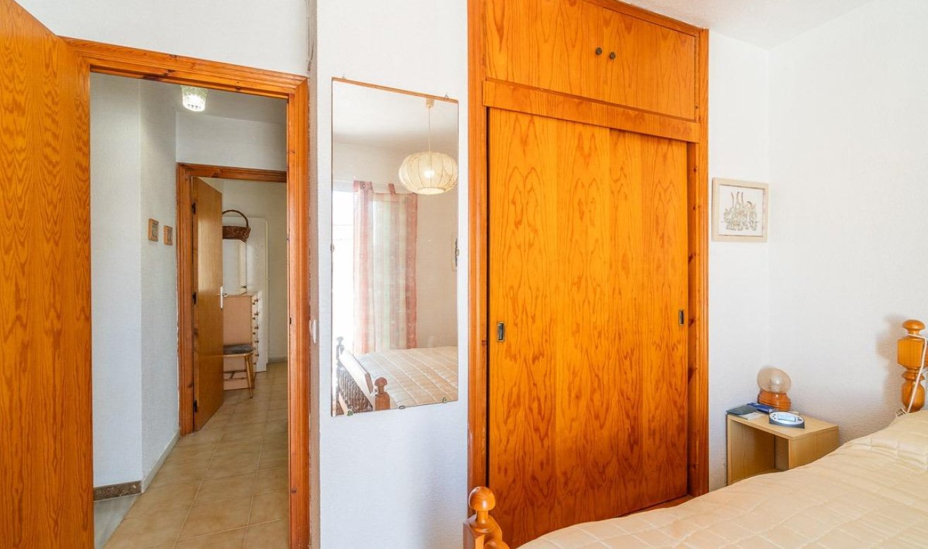 Resale - Terraced house - Torrevieja - Los Frutales