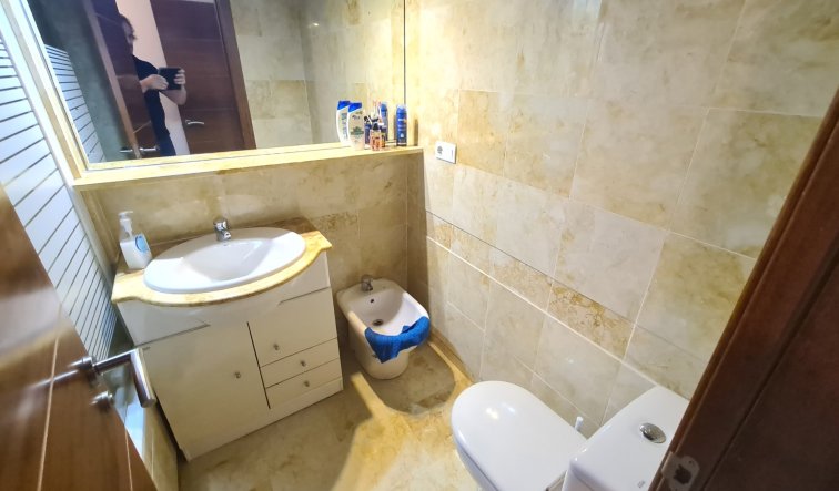 Reventa - Apartamento / piso - Torrevieja - Playa del cura
