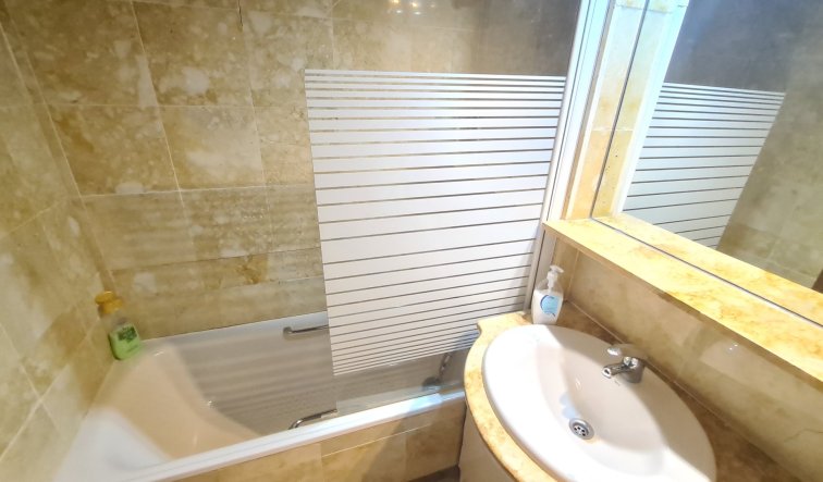 Reventa - Apartamento / piso - Torrevieja - Playa del cura