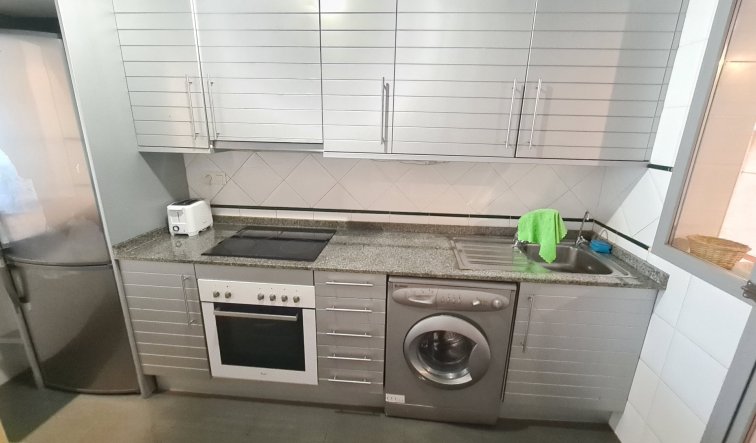 Reventa - Apartamento / piso - Torrevieja - Playa del cura
