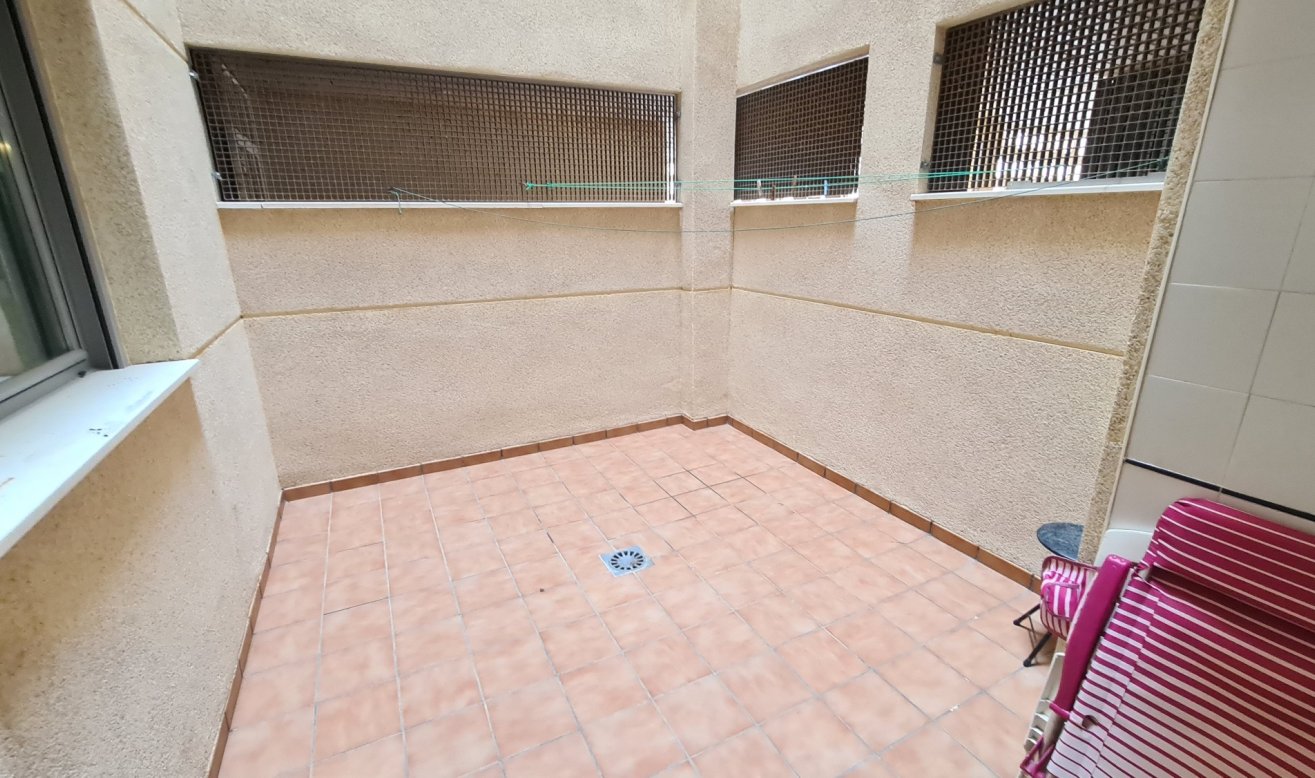 Reventa - Apartamento / piso - Torrevieja - Playa del cura