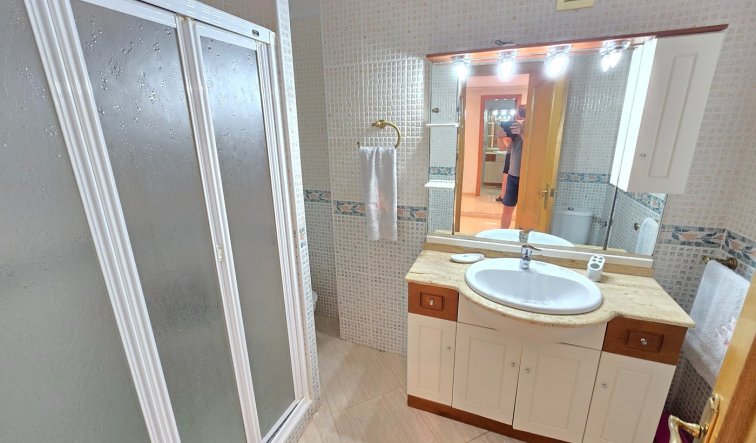 Reventa - Apartamento / piso - Torrevieja - Playa del Cura