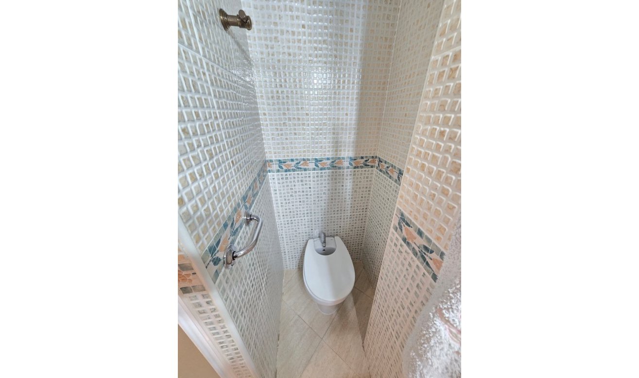 Reventa - Apartamento / piso - Torrevieja - Playa del Cura