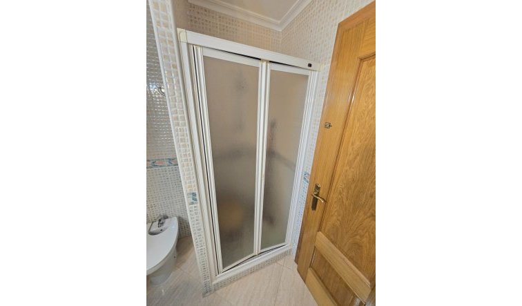 Reventa - Apartamento / piso - Torrevieja - Playa del Cura