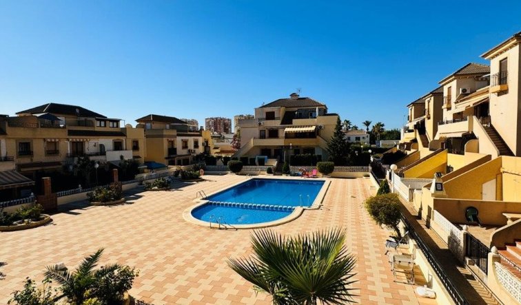 Reventa - Adosado - Torrevieja - Los Frutales