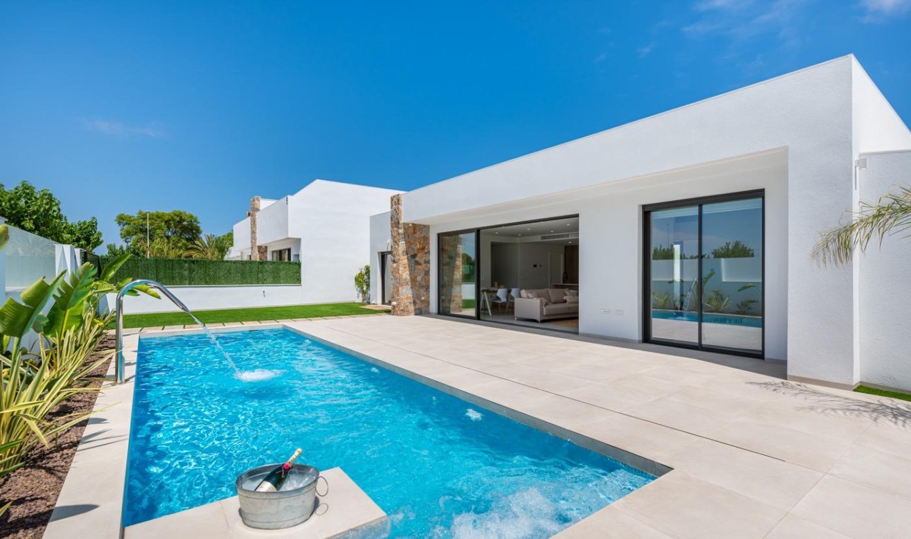 Obra nueva - Villa - Los Alcazares - Serena Golf