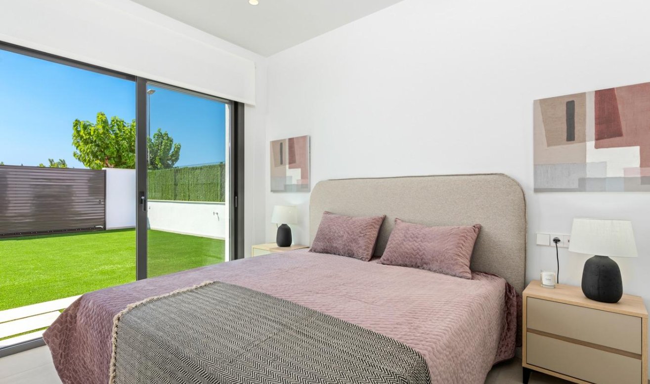 Obra nueva - Villa - Los Alcazares - Serena Golf